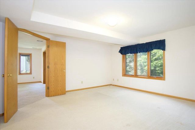 117 Oak Grove Drive, Madison, WI 53717