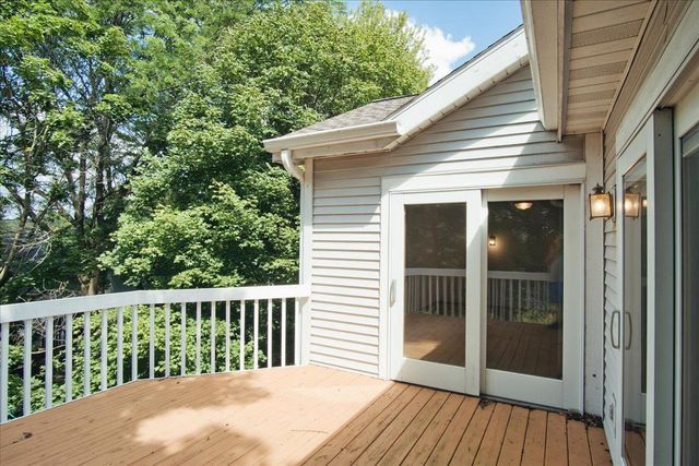 117 Oak Grove Drive, Madison, WI 53717