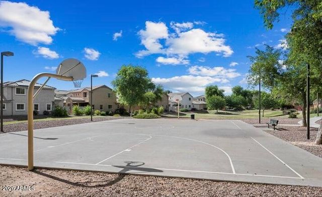 2138 W MARCONI Avenue, Phoenix, AZ 85023