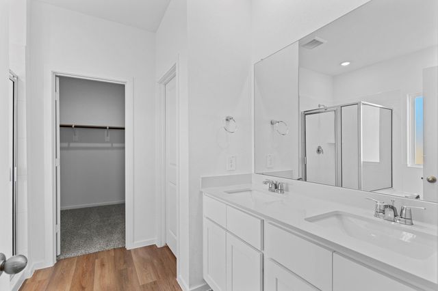 9019 Rose Water, Iowa Colony, TX 77583