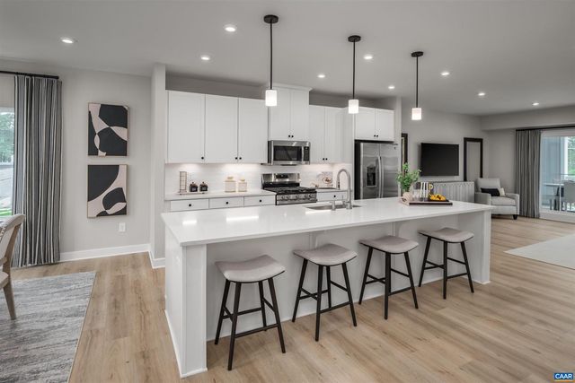 11B PERSEUS LN, Charlottesville, VA 22901