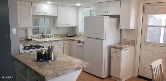4440 E Campbell Avenue, Phoenix, AZ 85018