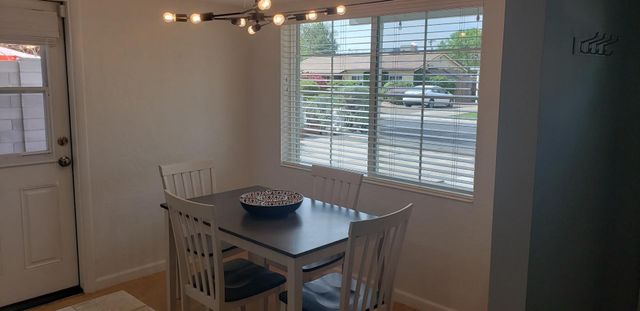 4440 E Campbell Avenue, Phoenix, AZ 85018
