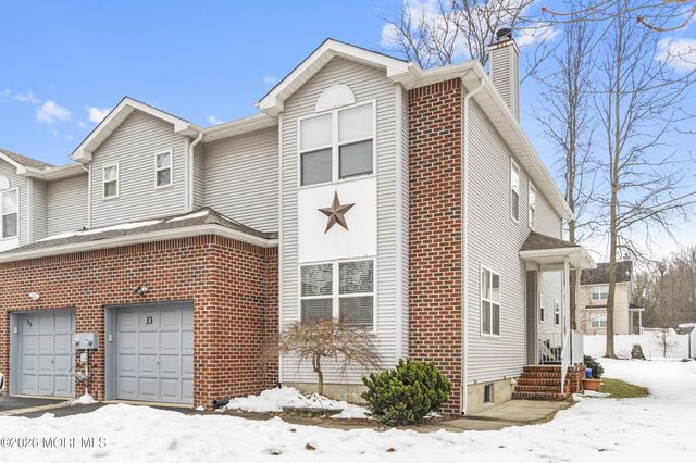 33 Burke Street, Manalapan, NJ 07726