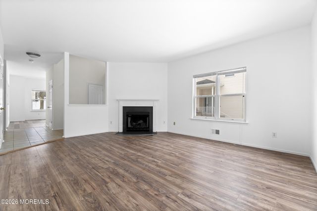 33 Burke Street, Manalapan, NJ 07726