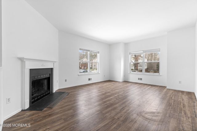 33 Burke Street, Manalapan, NJ 07726