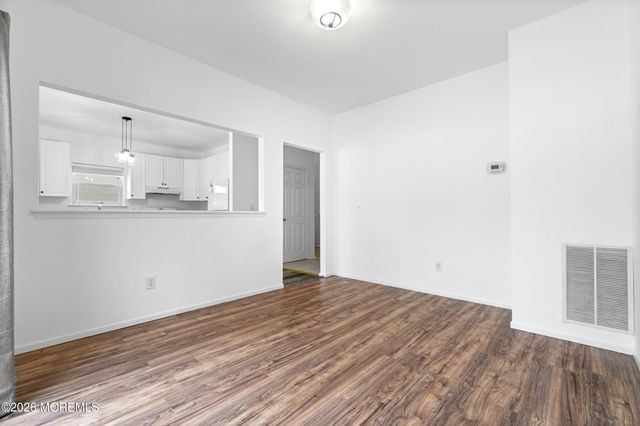 33 Burke Street, Manalapan, NJ 07726