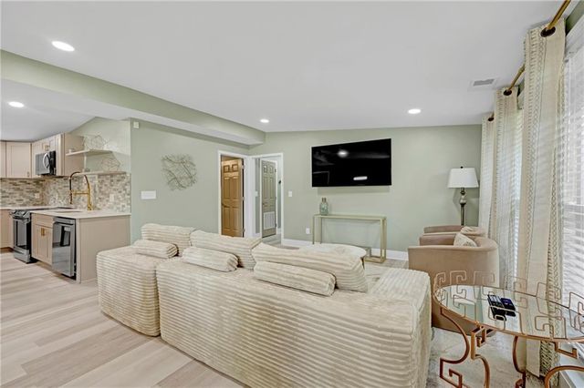 2047 Boulderview SE Drive, Atlanta, GA 30316