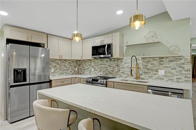 2047 Boulderview SE Drive, Atlanta, GA 30316