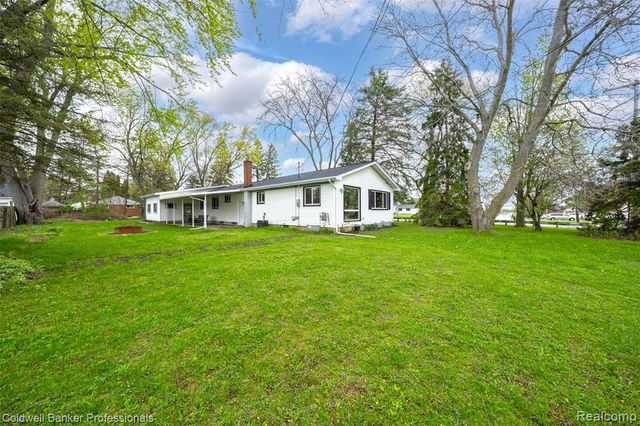 3500 S Elms Road, Swartz Creek, MI 48473