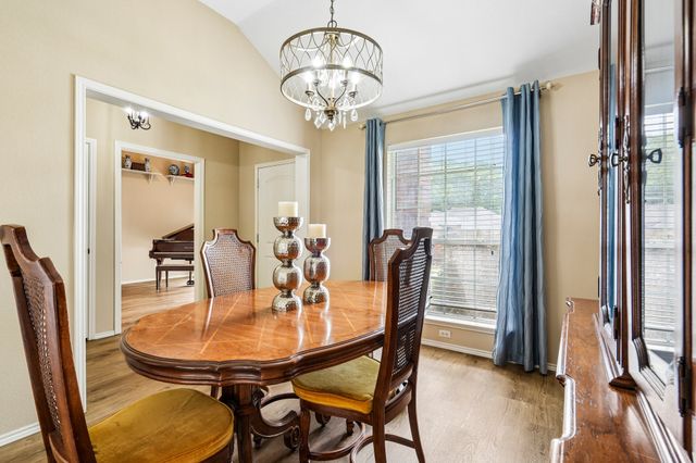 2705 Burning Tree, Mckinney, TX 75072