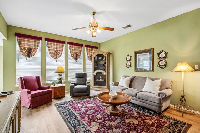 2705 Burning Tree, Mckinney, TX 75072
