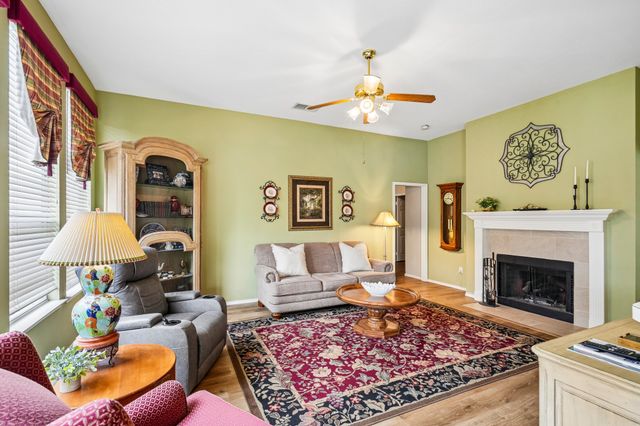 2705 Burning Tree, Mckinney, TX 75072