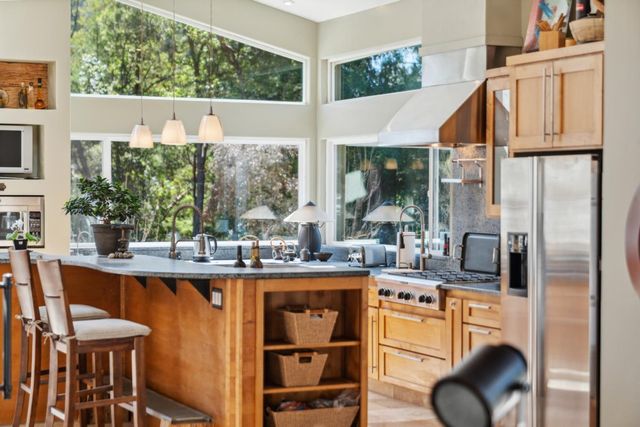 400 Dorrance Road, Boulder Creek, CA 95006