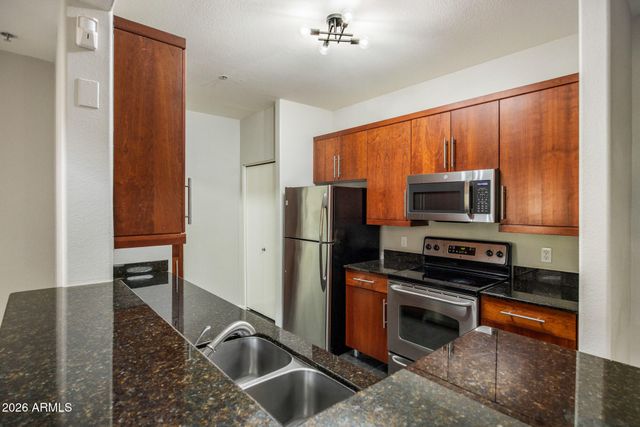 4644 N 22ND Street 2032, Phoenix, AZ 85016