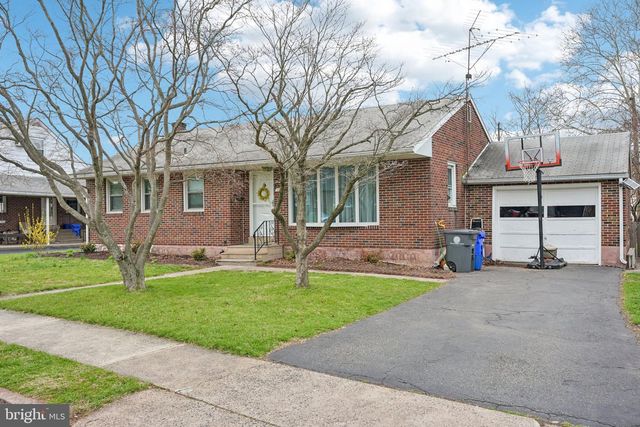 1511 CHERRY LN, Pottstown, PA 19464