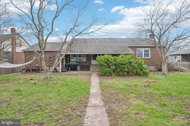 1511 CHERRY LN, Pottstown, PA 19464