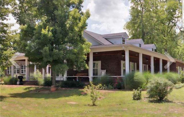 2769 New Hall Rd, Greenbrier, TN 37073