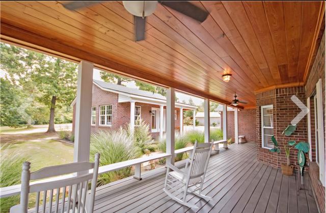 2769 New Hall Rd, Greenbrier, TN 37073