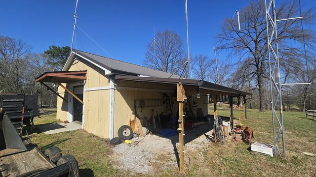 2769 New Hall Rd, Greenbrier, TN 37073