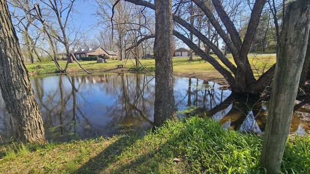 2769 New Hall Rd, Greenbrier, TN 37073