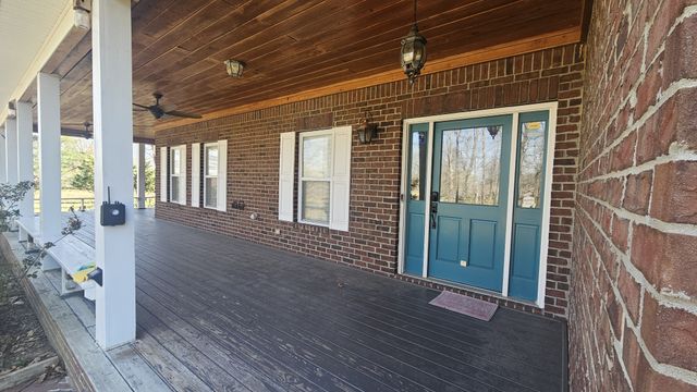 2769 New Hall Rd, Greenbrier, TN 37073