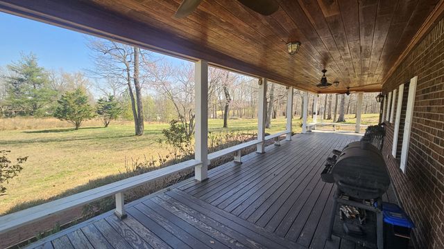 2769 New Hall Rd, Greenbrier, TN 37073