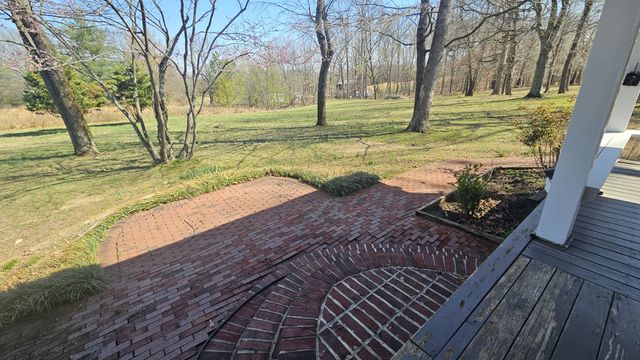 2769 New Hall Rd, Greenbrier, TN 37073