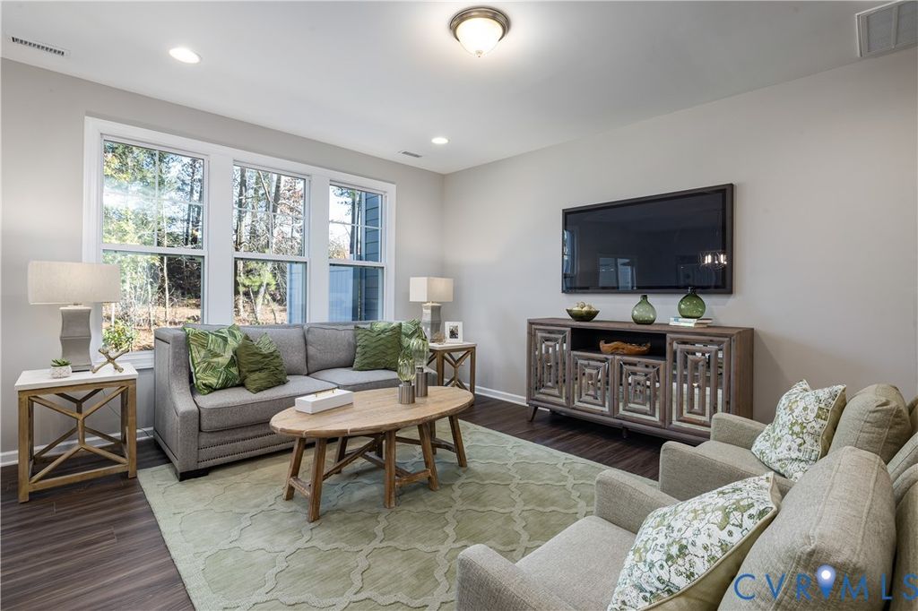 17348 Alana Dr, Moseley, VA 23120