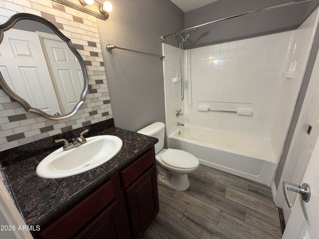 1331 W BASELINE Road 229, Mesa, AZ 85202