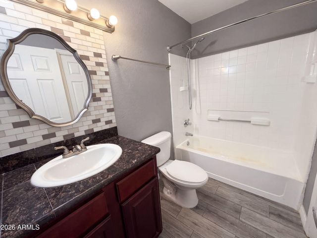 1331 W BASELINE Road 229, Mesa, AZ 85202