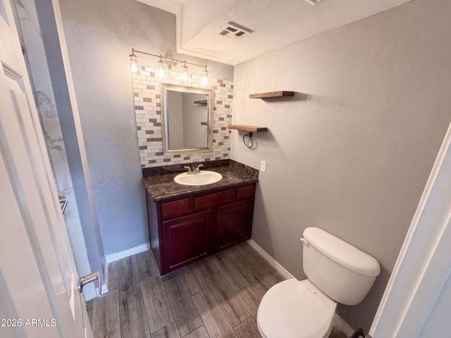 1331 W BASELINE Road 229, Mesa, AZ 85202