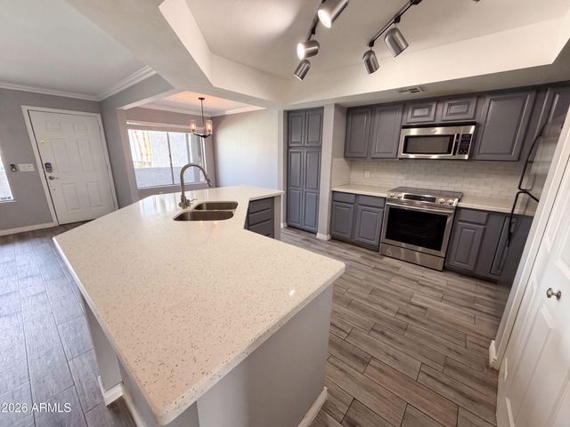 1331 W BASELINE Road 229, Mesa, AZ 85202