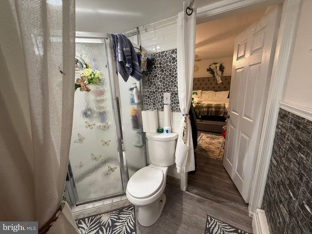 305 LINCOLN AVE, Maple Shade, NJ 08052