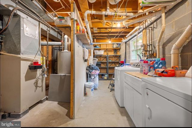2387 CLIFFORD AVE, Atco, NJ 08004