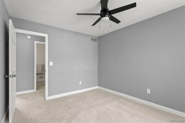 22511 Deerfield Road, Novi, MI 48375