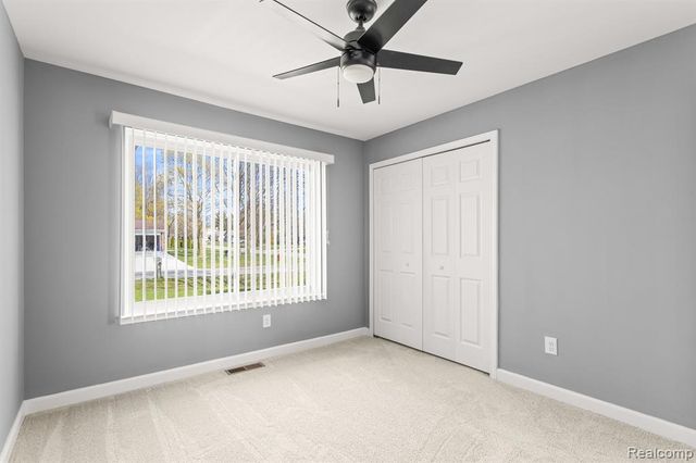 22511 Deerfield Road, Novi, MI 48375