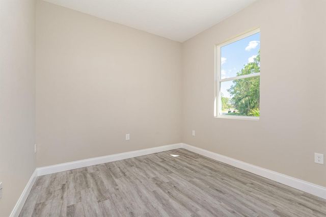3187 Topsey Avenue SE, Palm Bay, FL 32909