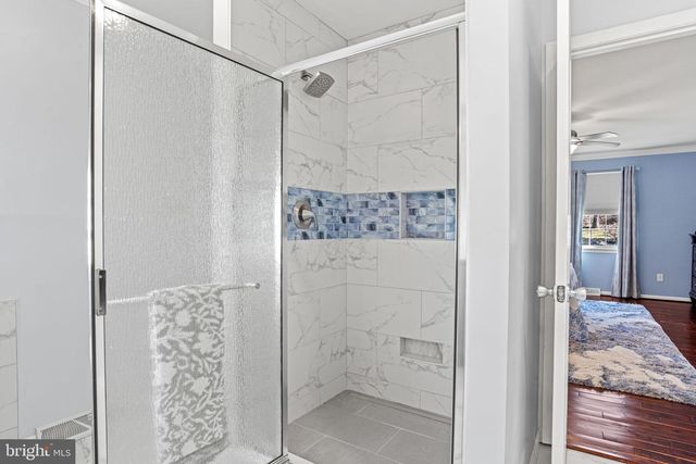 6839 FAIRWAY DR E, Fayetteville, PA 17222