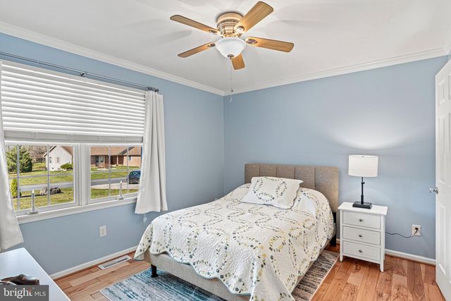 6839 FAIRWAY DR E, Fayetteville, PA 17222