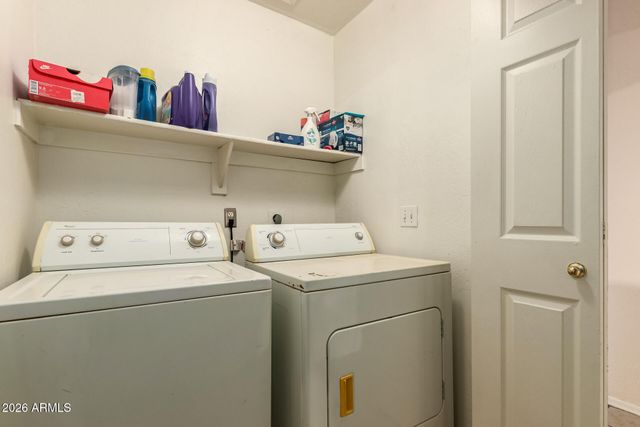 8520 W PALM Lane 1070, Phoenix, AZ 85037