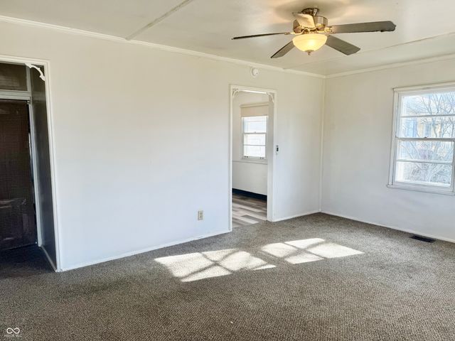 910 Lonsvale Drive, Anderson, IN 46013