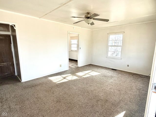 910 Lonsvale Drive, Anderson, IN 46013