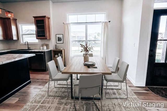708 PROMENADE DR, Columbia, MO 65202