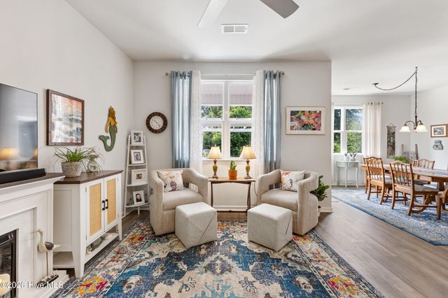 327 Windy Woods Way 35, Wilmington, NC 28401