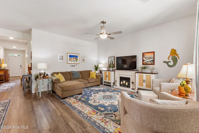 327 Windy Woods Way 35, Wilmington, NC 28401
