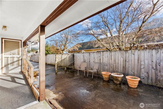 266 Third Street, Morton, WA 98356