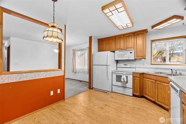 266 Third Street, Morton, WA 98356