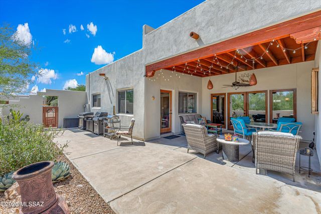 3402 W Foxes Den Drive, Tucson, AZ 85745