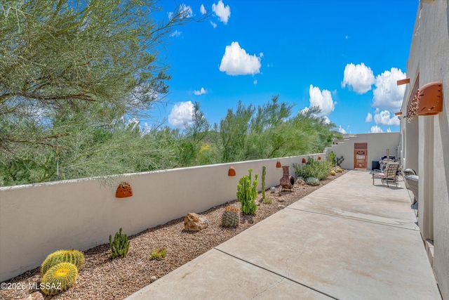 3402 W Foxes Den Drive, Tucson, AZ 85745